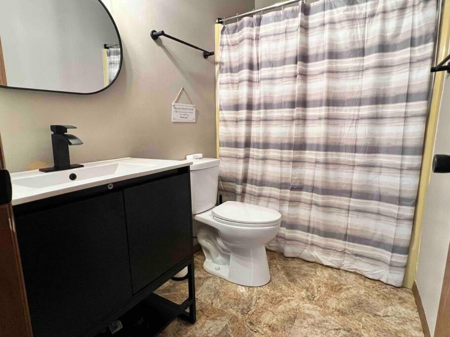 Beautiful 2Br Apartment. Black-Out Curtains Peoria Eksteriør billede